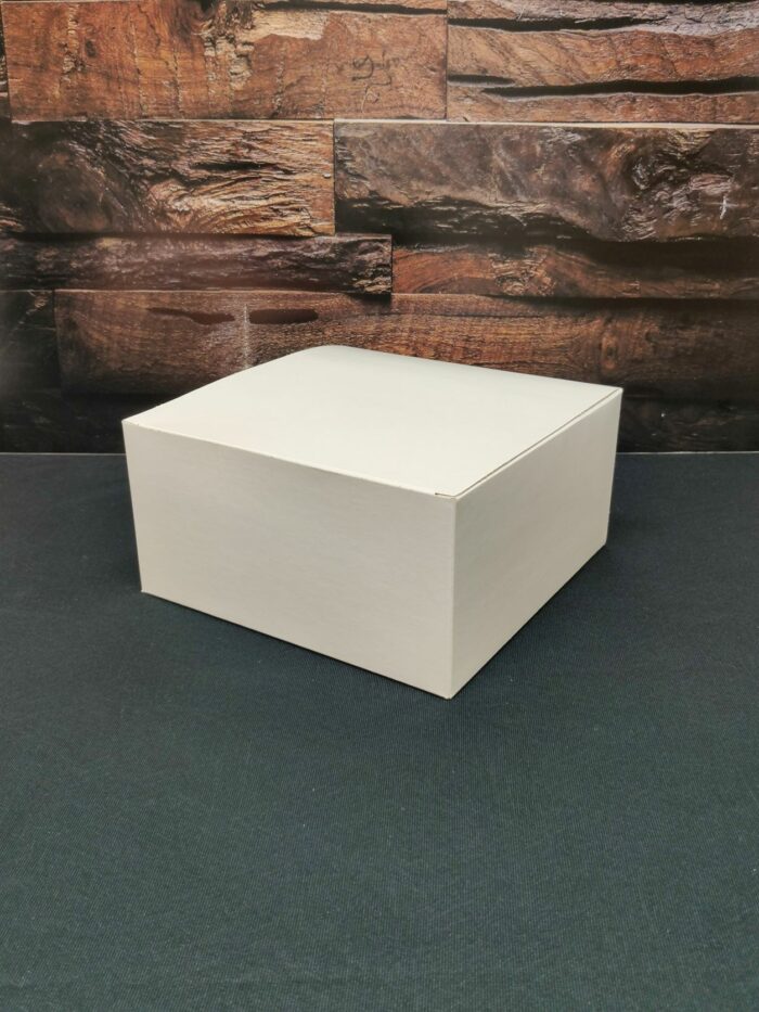 8 x 8 x 4